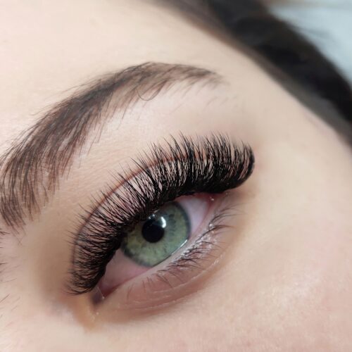 Volume Classic Lash Extensions by Mlash at Vawchoo